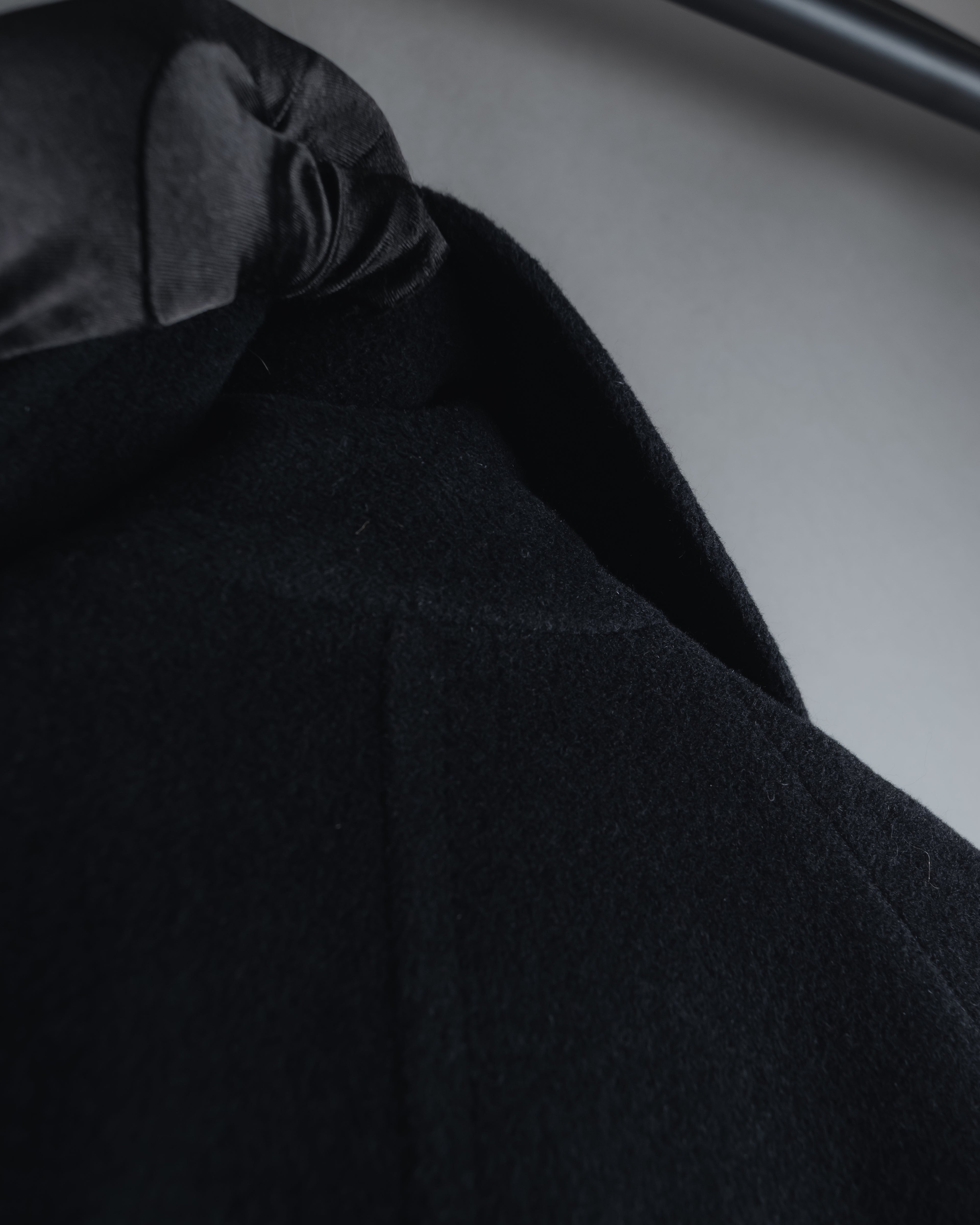 “SOPRANI DONNA” Tailored double-breasted long coat