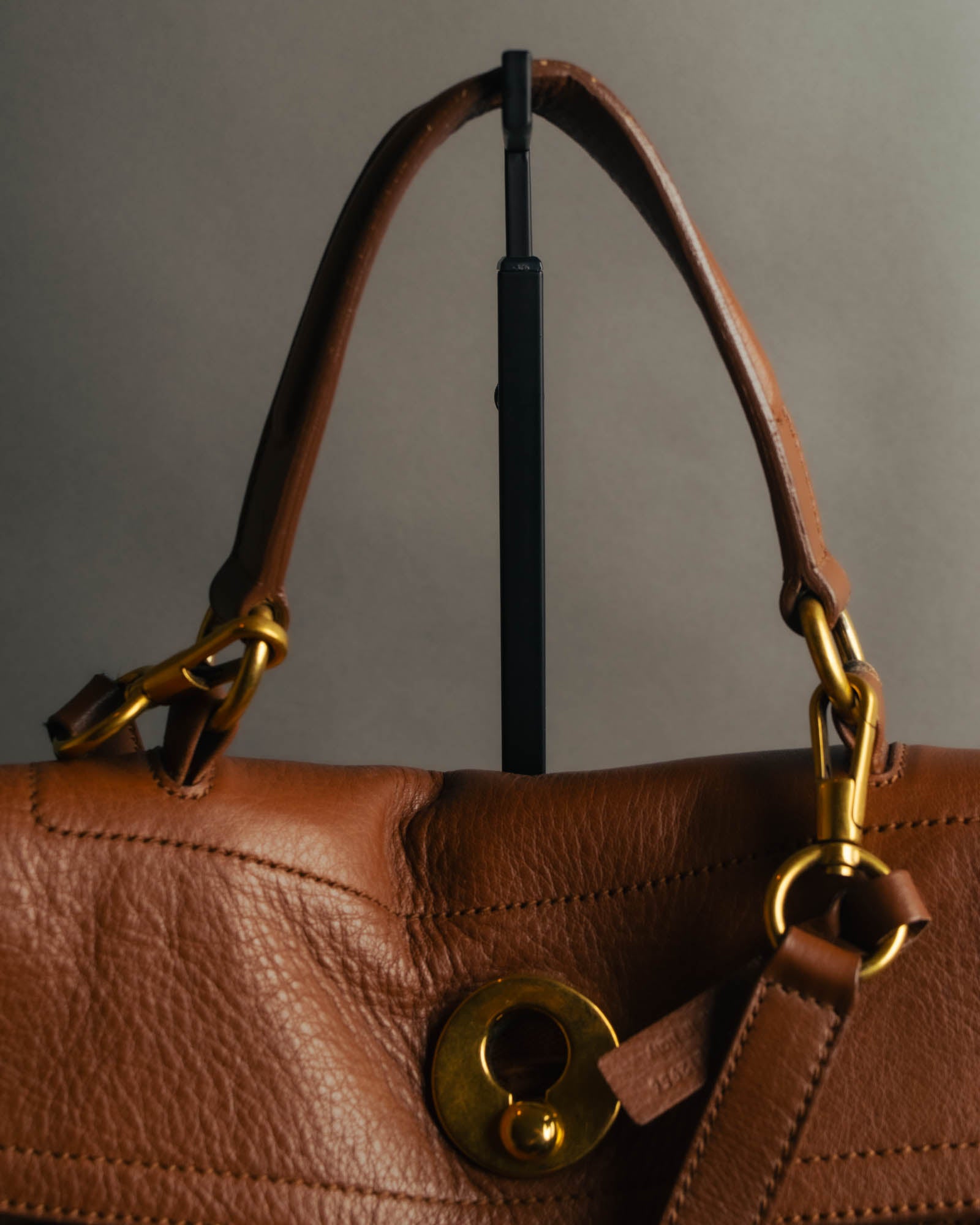 "Yves Saint Laurent" 00's-10's Structured leather shoulder bag