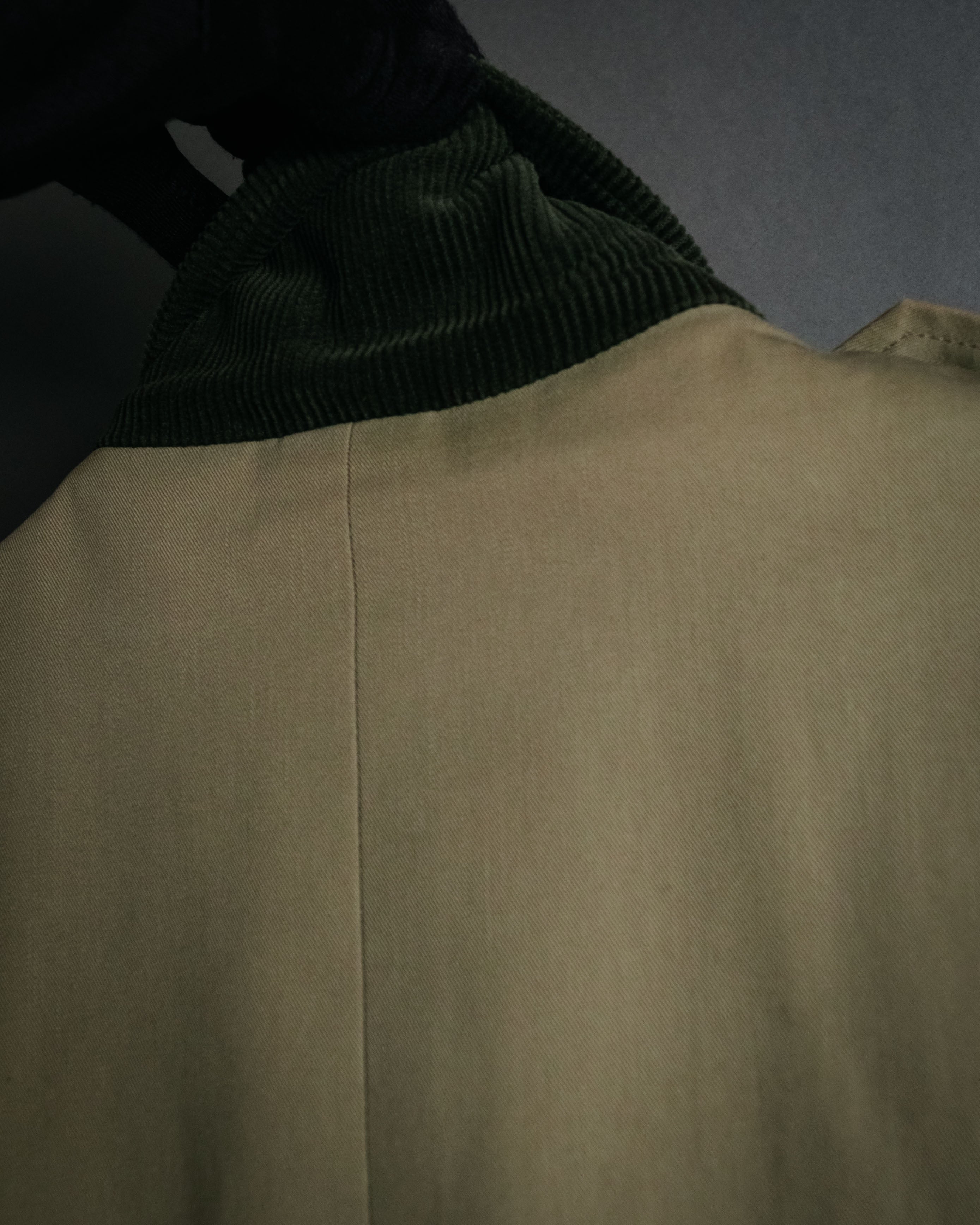 “Yves Saint Laurent” 80’s-90’s Corduroy collar belted trench coat