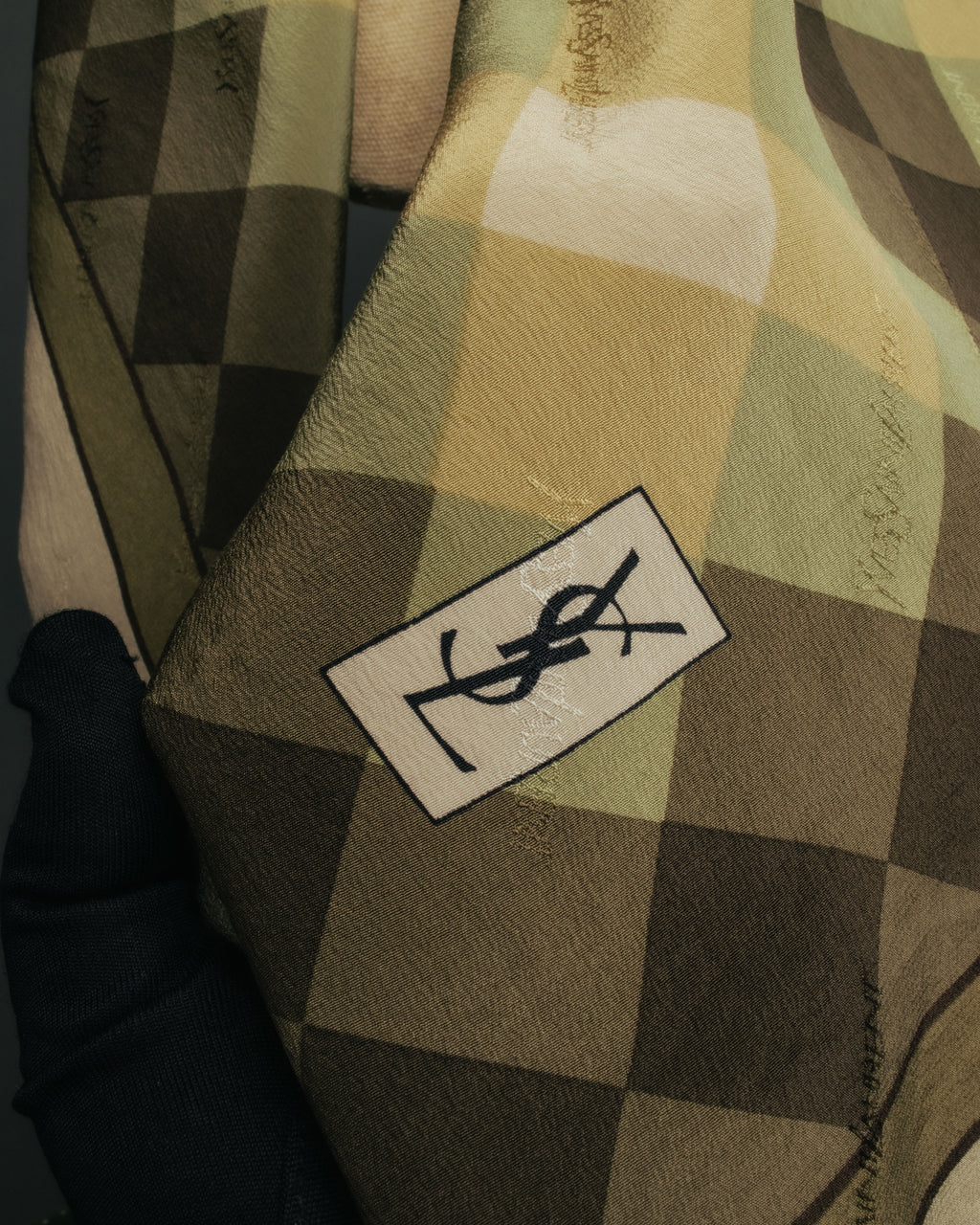 “Yves Saint Laurent” 80’s-90’s Sheer check silk scarf