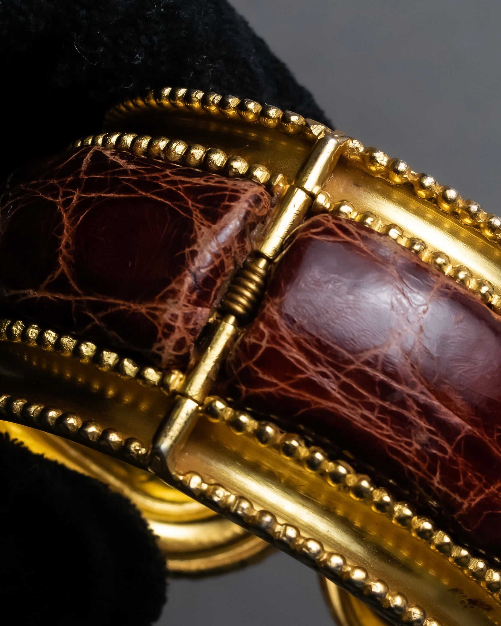 "LOEWE" Leather combination half moon gold bangle