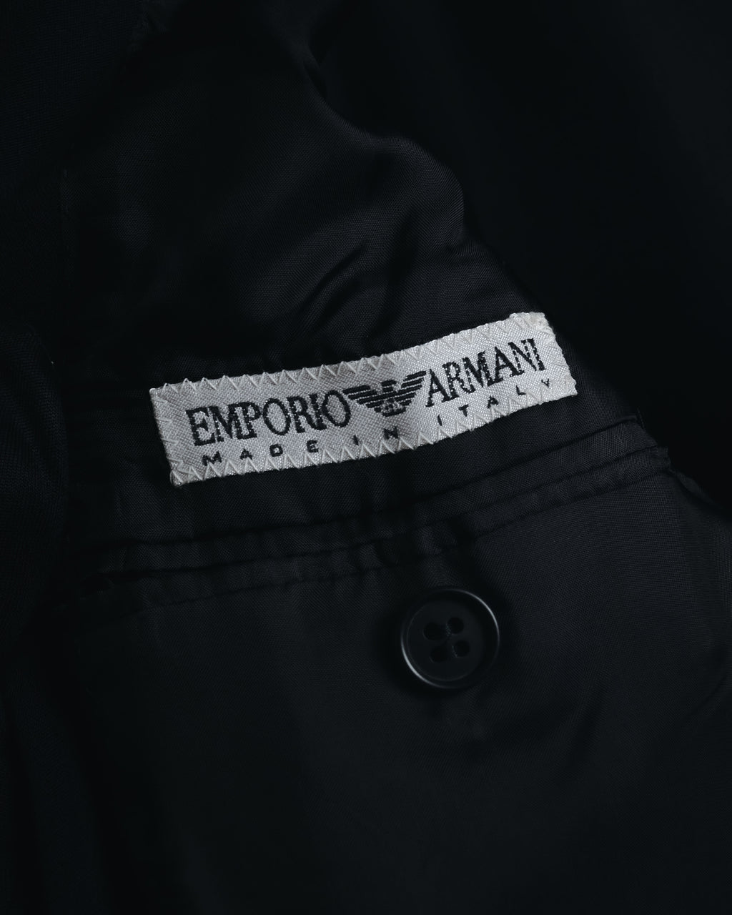 "EMPORIO ARMANI" Minimalist three-button tailored jacket