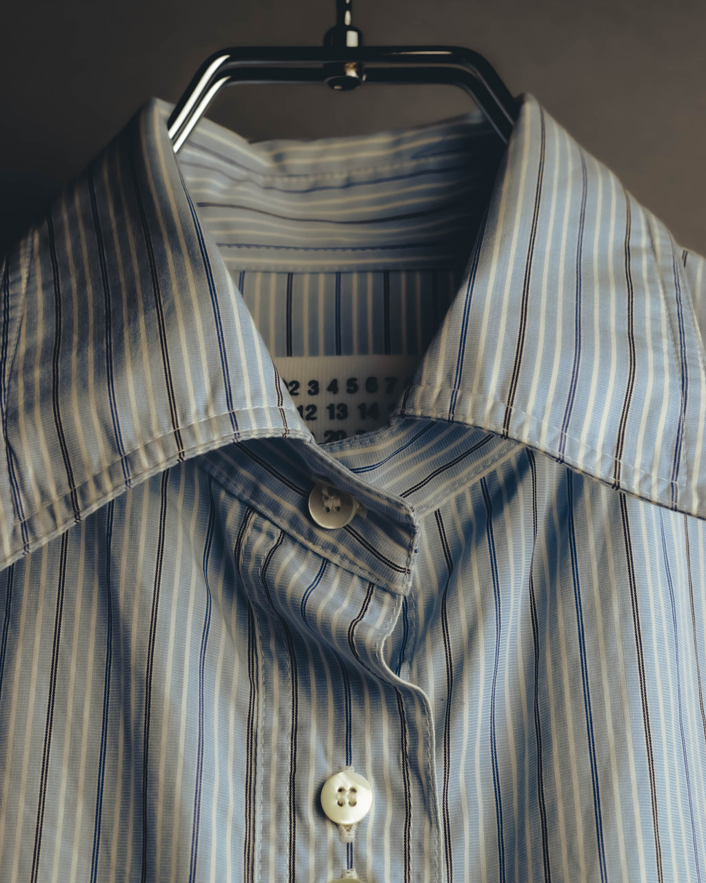 -SPECIAL- "Maison Margiela" 20AW Conceptual double button striped shirt