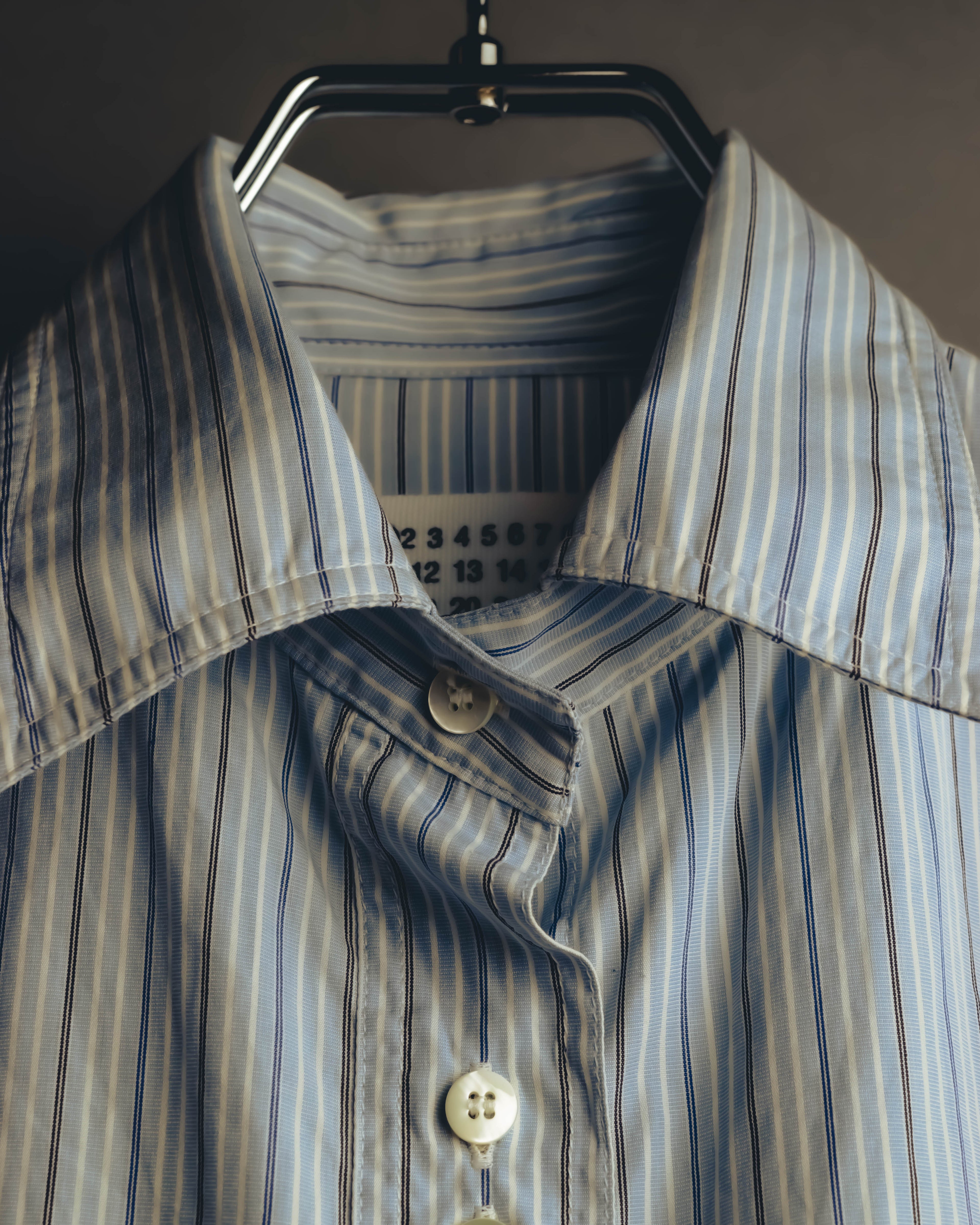 -SPECIAL- "Maison Margiela" 20AW Conceptual double button striped shirt