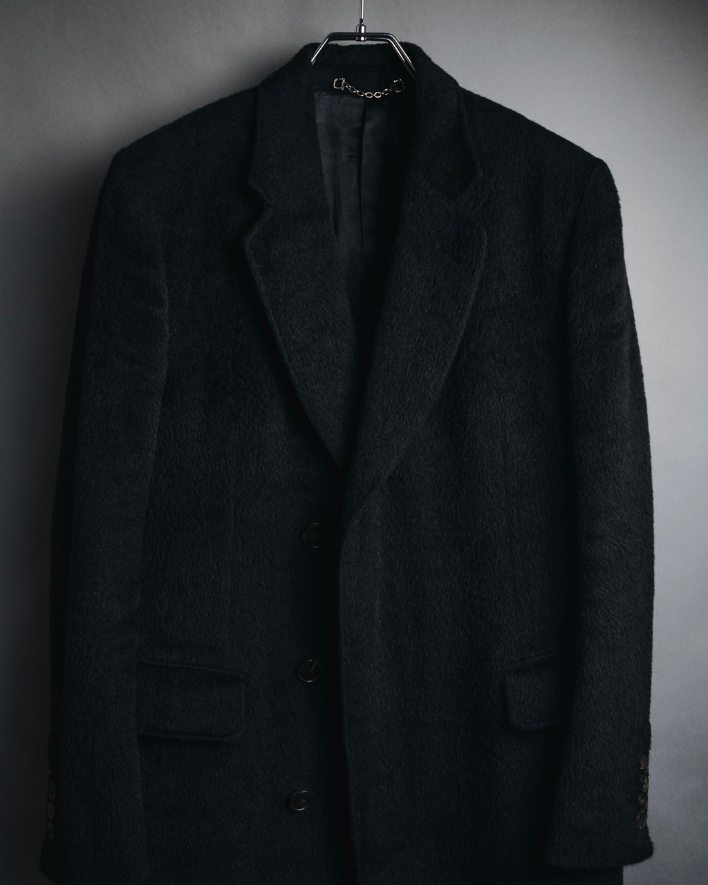 –SPECIAL– "GUCCI" 09-12’s Classically tailored llama-blend Chesterfield coat