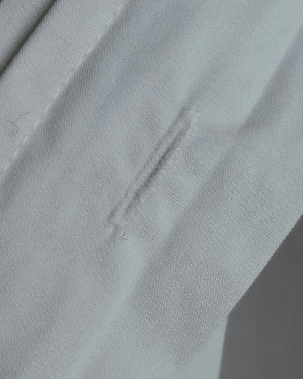 "Christian Dior" Pintuck design wide spread collar dress shirt