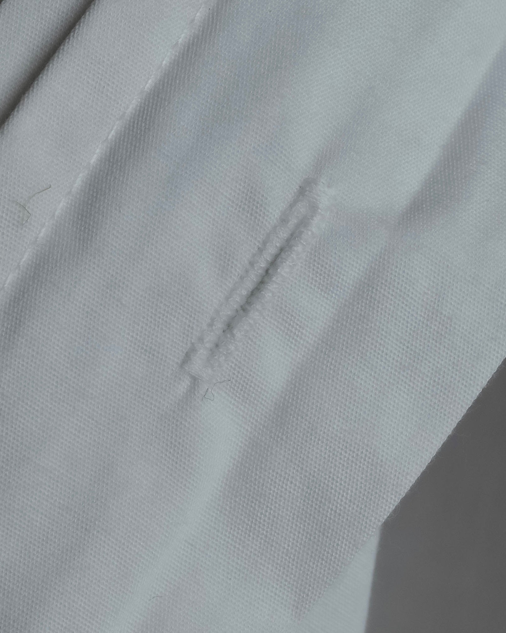 "Christian Dior" Pintuck design wide spread collar dress shirt