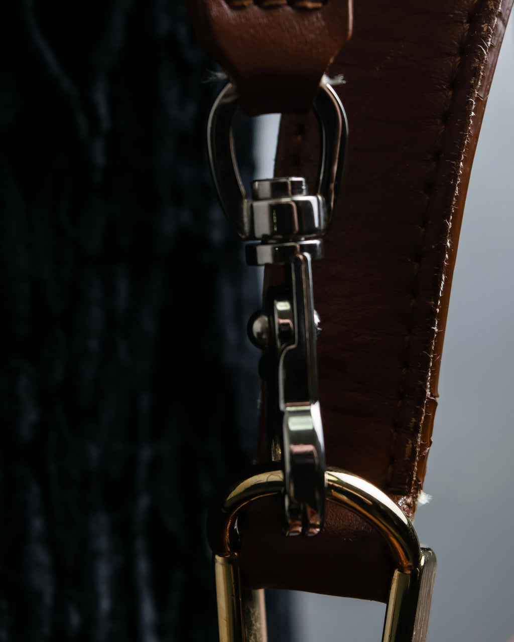 “BALENCIAGA” Le Dix 2 way hand bag