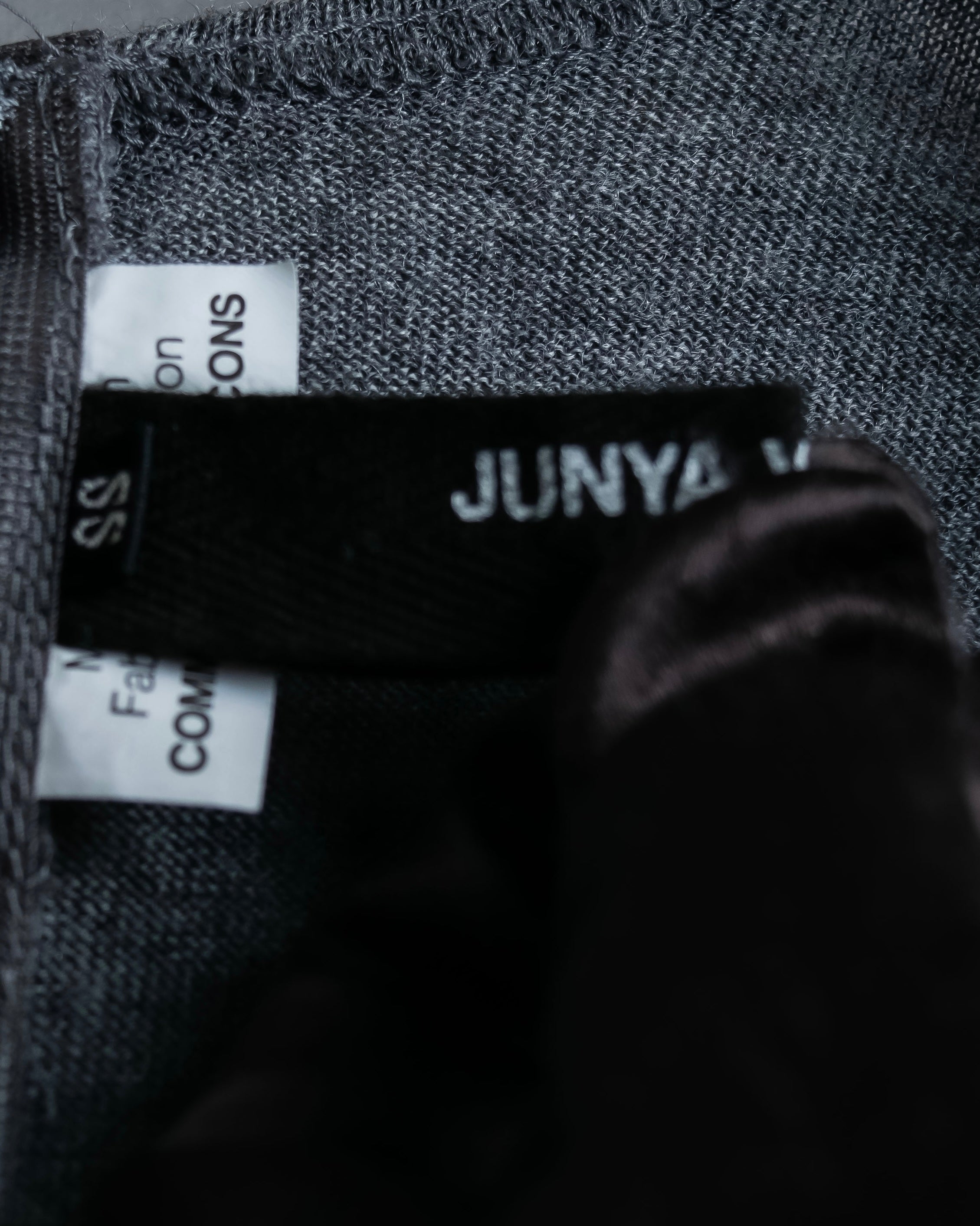 "JUNYA WATANABE COMME des GARCONS" 2008AW Collection Pieces Connected arms design knit