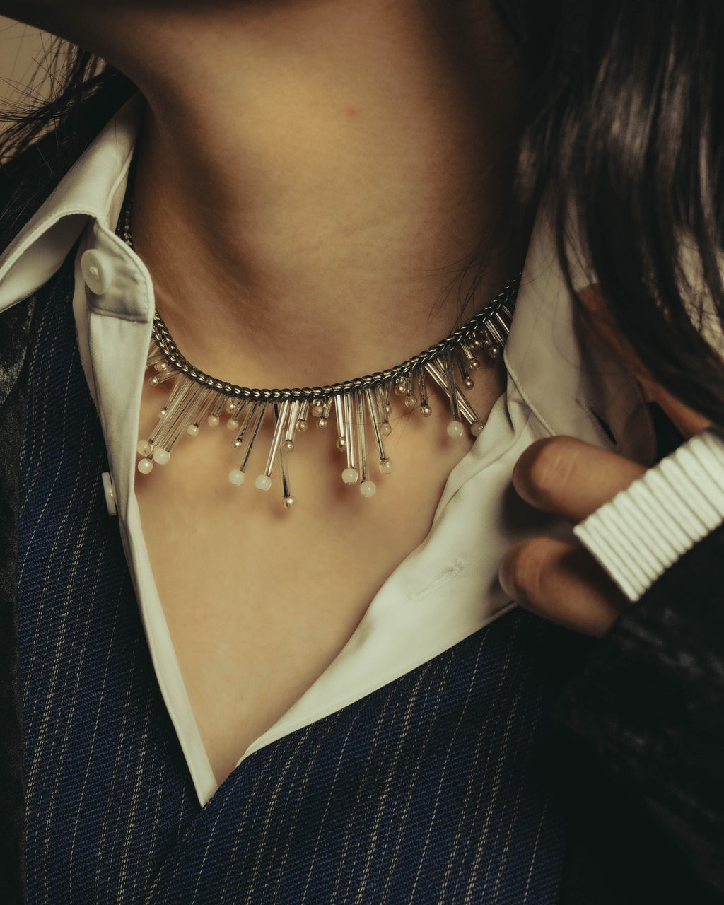 -SPECIAL- "CHANEL" 90's-00's Sculptural pearl fringe choker necklace