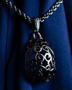 "YVES SAINT LAURENT" Elegant style arabesque pattern necklace