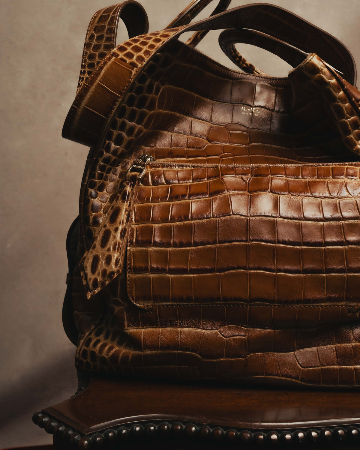 “Max Mara” 00’s-20’s crocodile-embossed 2way backpack