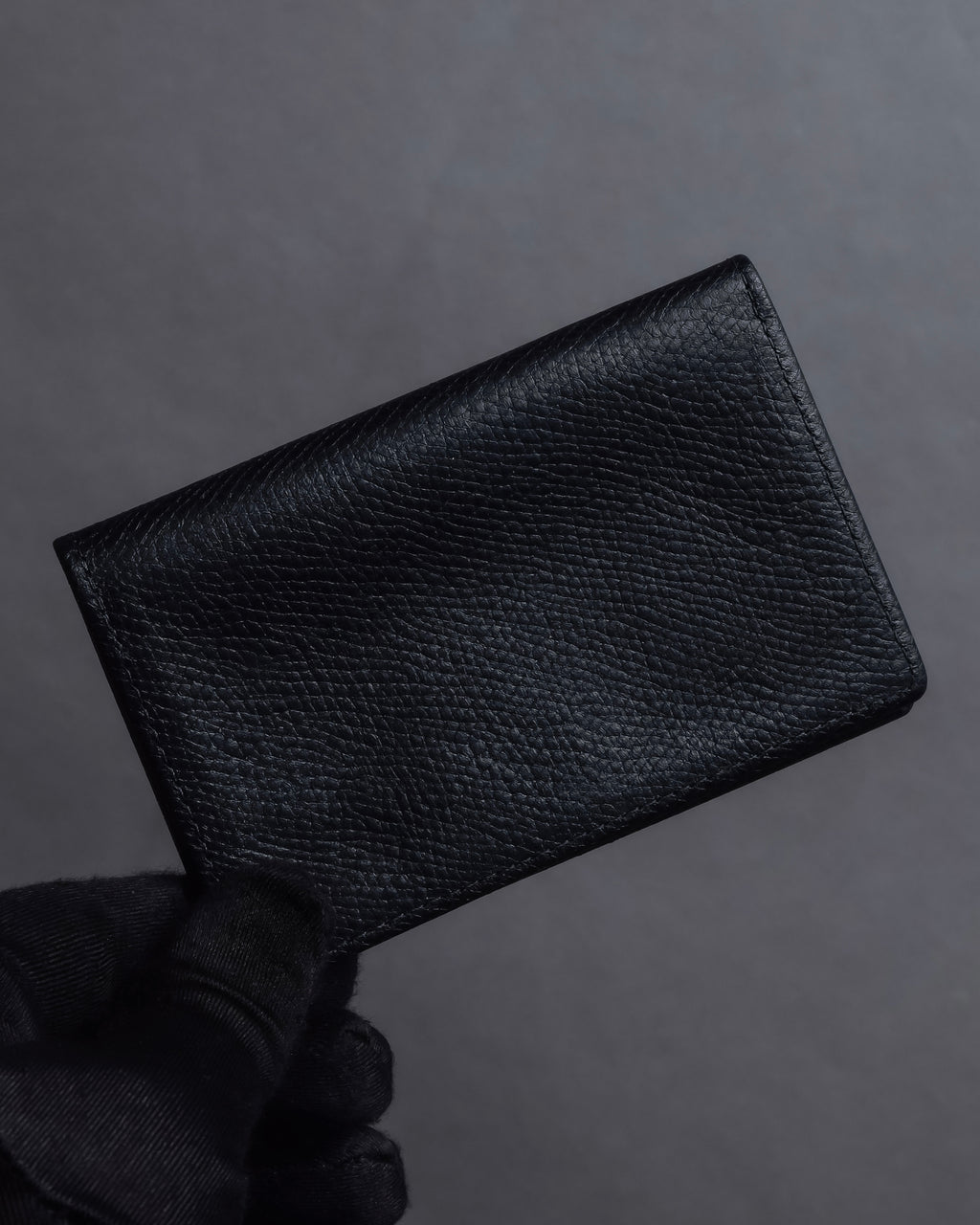 "Tiffany&Co" Logo engraved grained leather card holder