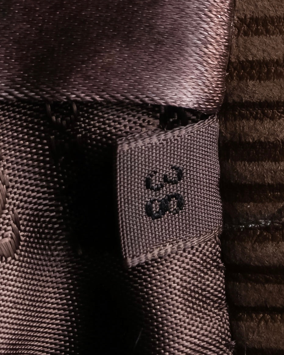 "LOEWE" Three-dimensional ribbed lamb leather set up