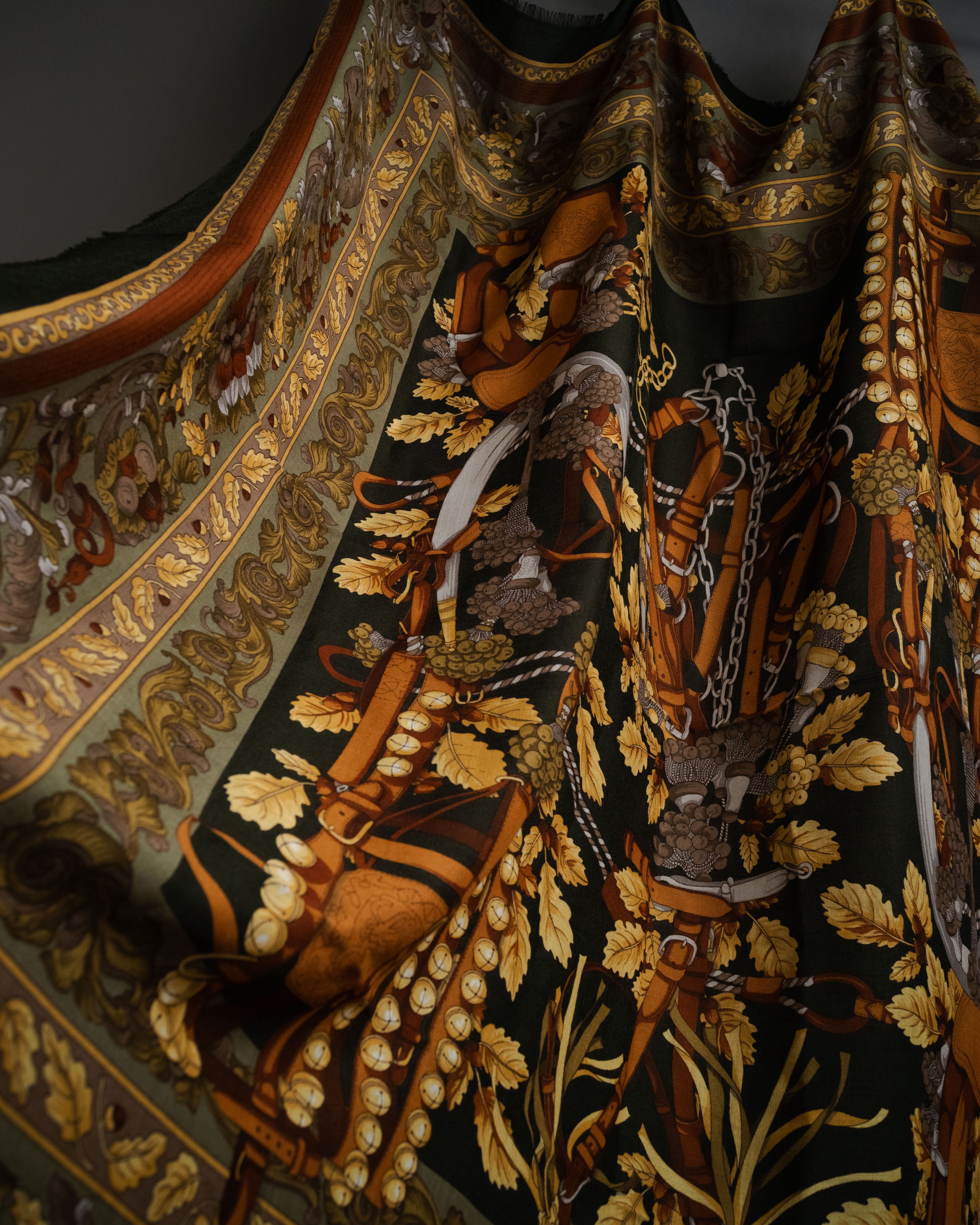 “LOEWE” 90’s–00’s Equestrian motif wool silk fringe scarf