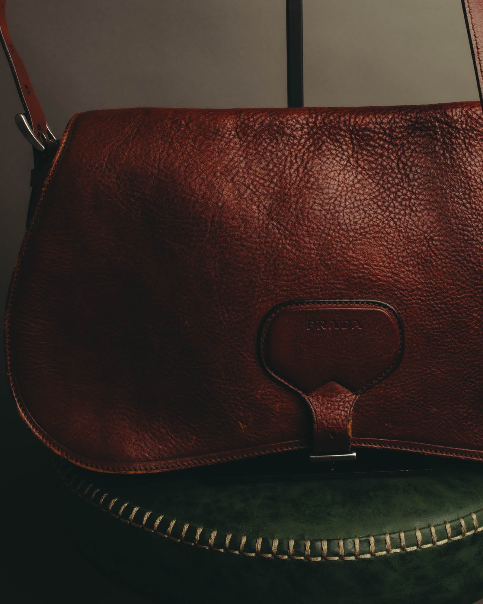 "PRADA" 90's-00's Pebbled leather shoulder bag