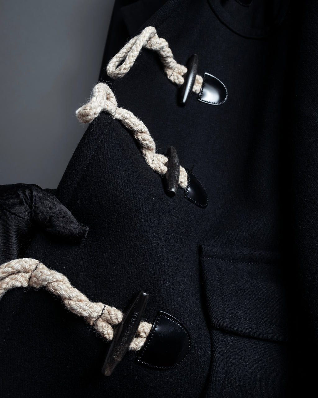 "BURBERRY" Classic detailing melton wool duffle coat