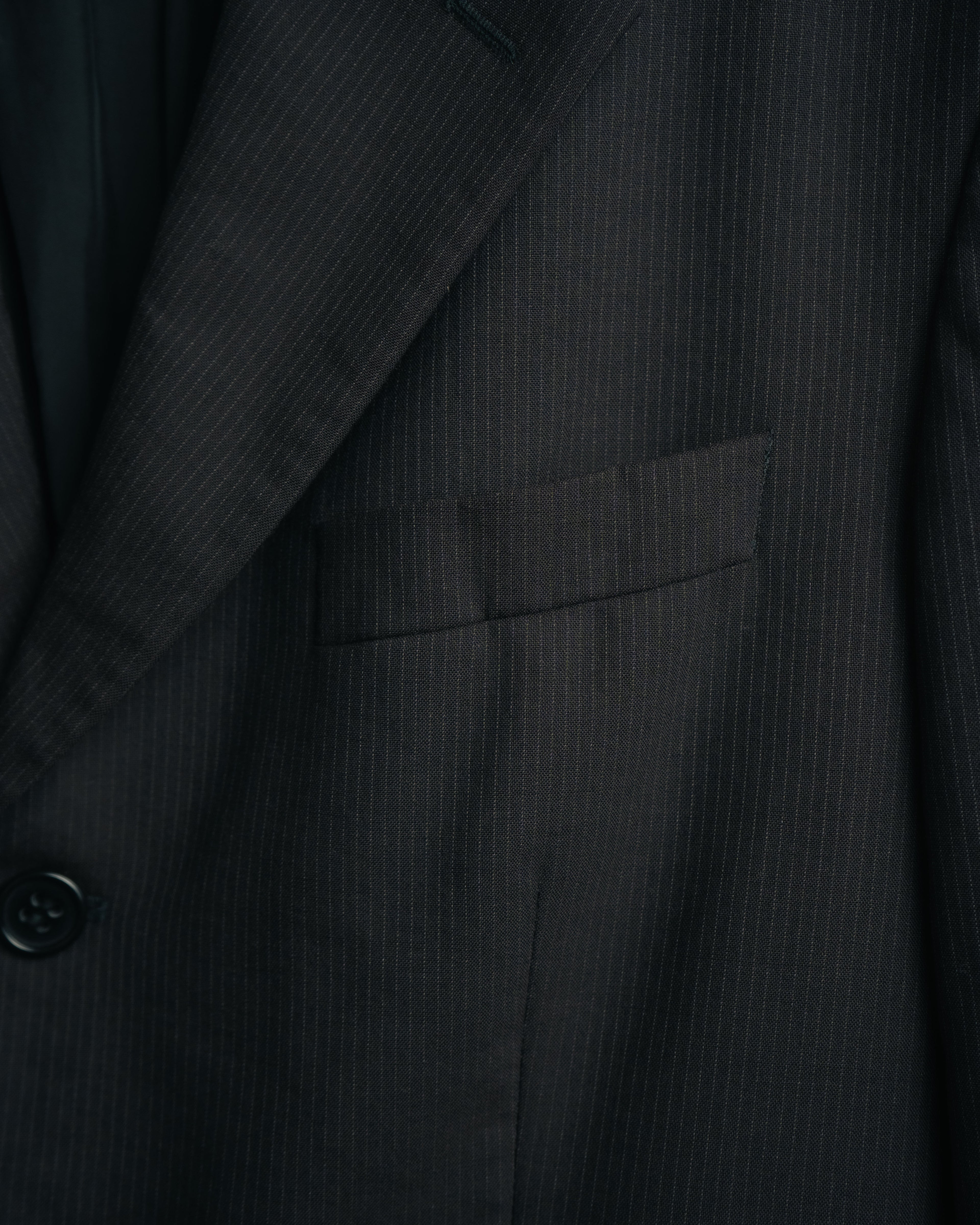 -MOOD Vintage Collections-
90’s Pinstripe wool tailored jacket
by Yves Saint Laurent pour homme
