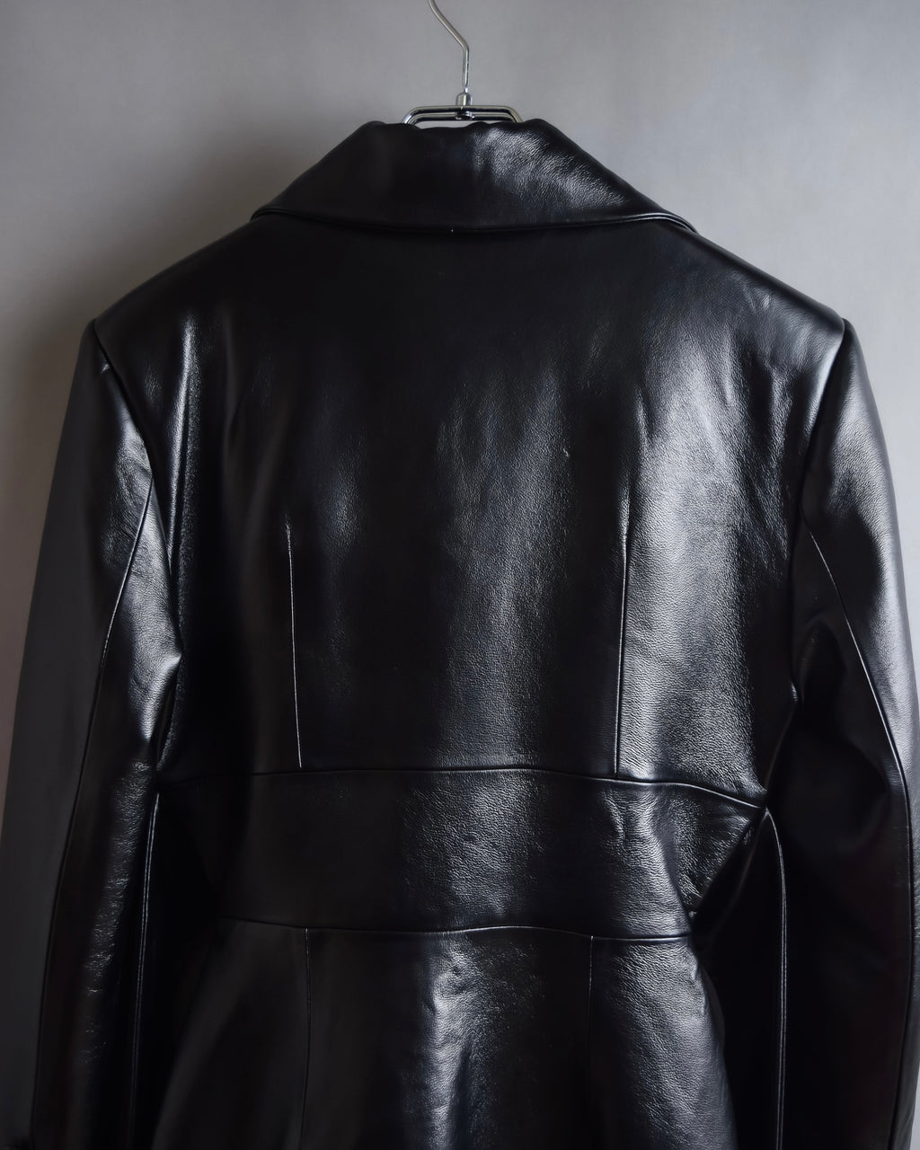 "MATÉRIEL TBILISI" Draped belted synthetic leather long jacket