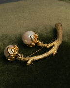 “KENZO” 80’s-90’s Sculptural branch pearl brooch