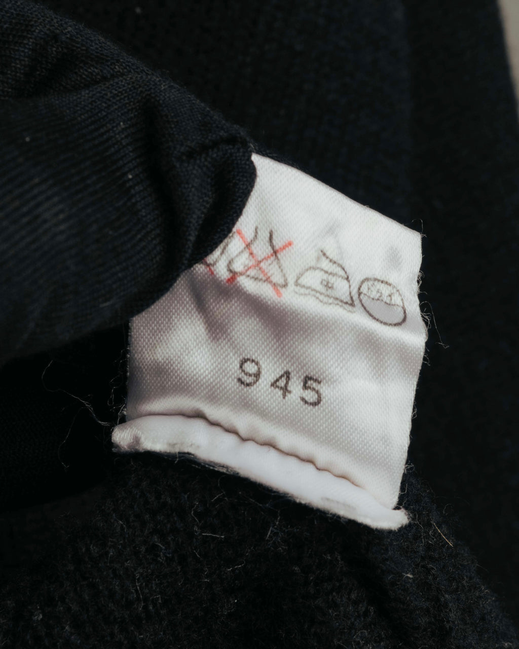 "Yves Saint Laurent" 80's-90's Minimal black wool v-neck sweater