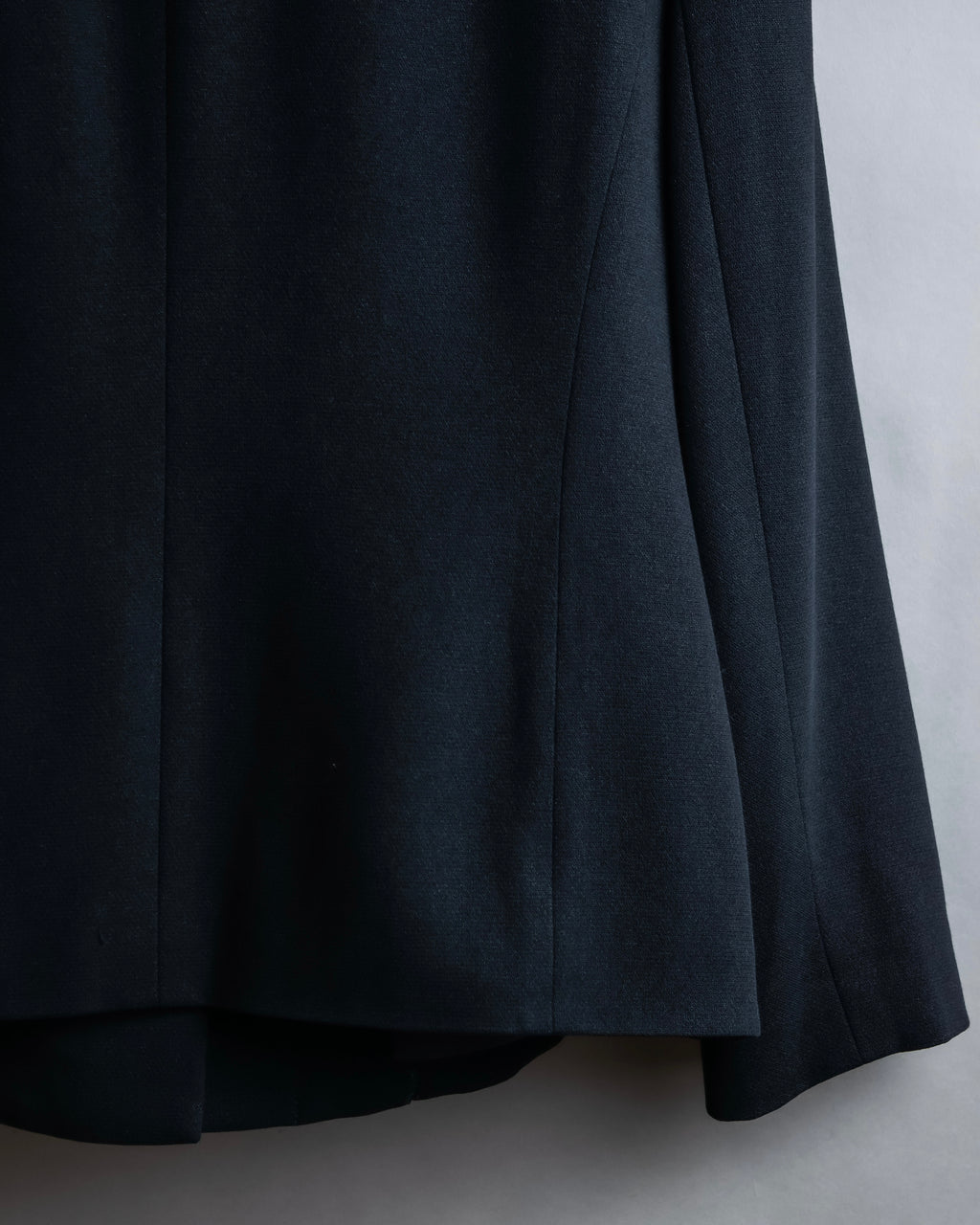 "BURBERRYS" Short length concealed tailored jacket