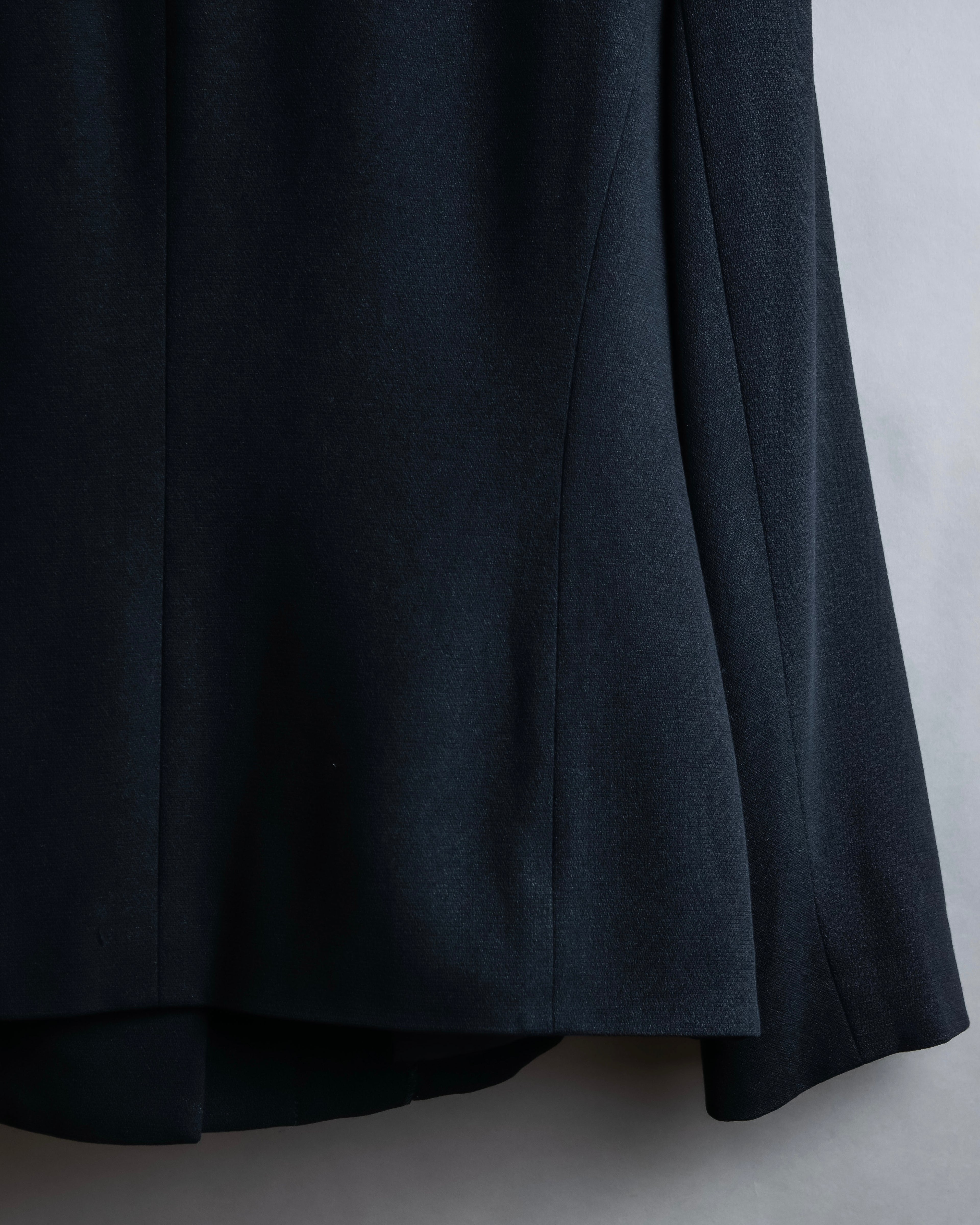 "BURBERRYS" Short length concealed tailored jacket