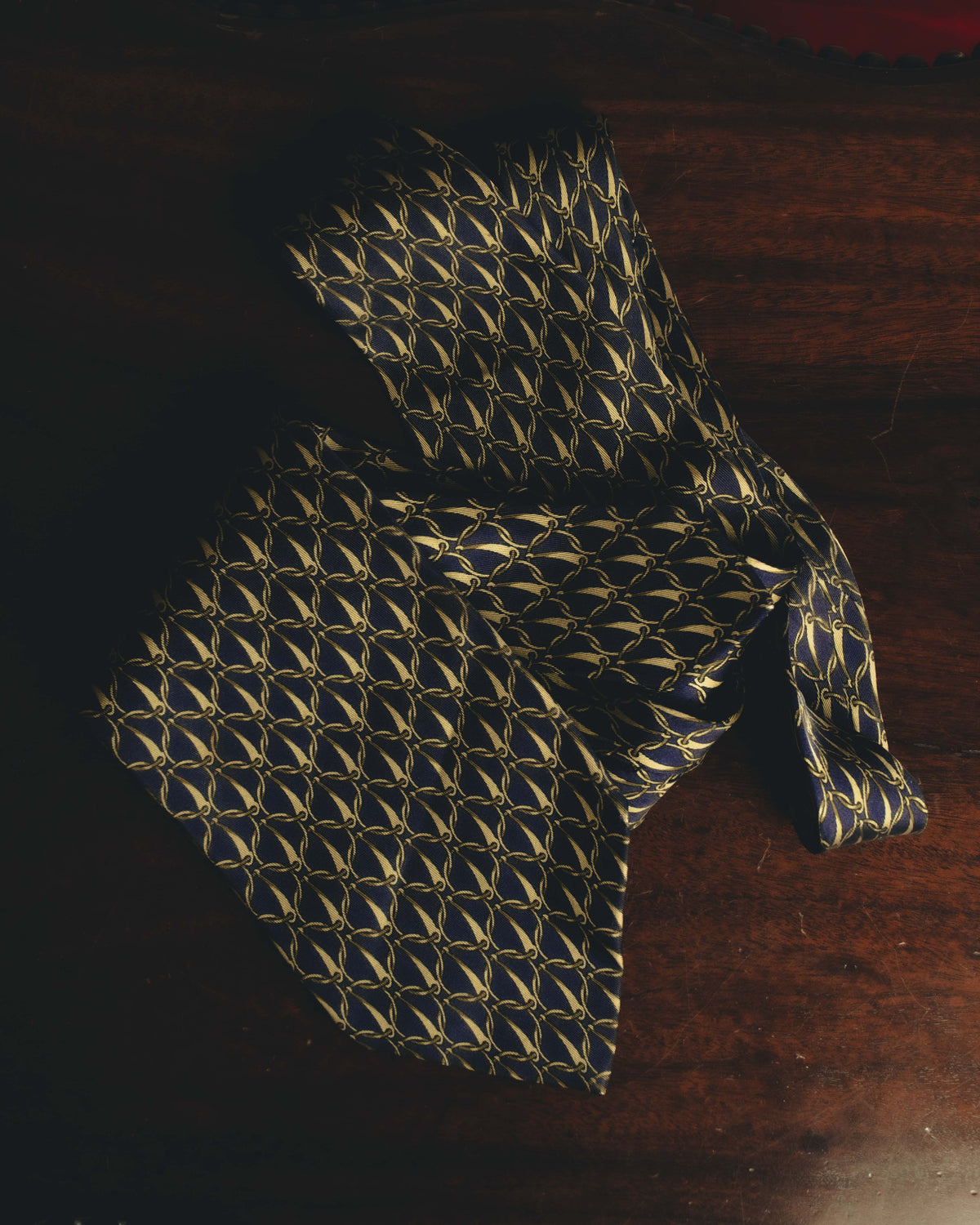 "GUCCI" 80's Nautical patterned silk necktie