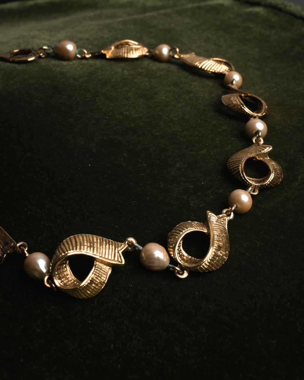 “Yves Saint Laurent” 80’s-90’s Baroque pearl heart motif necklace