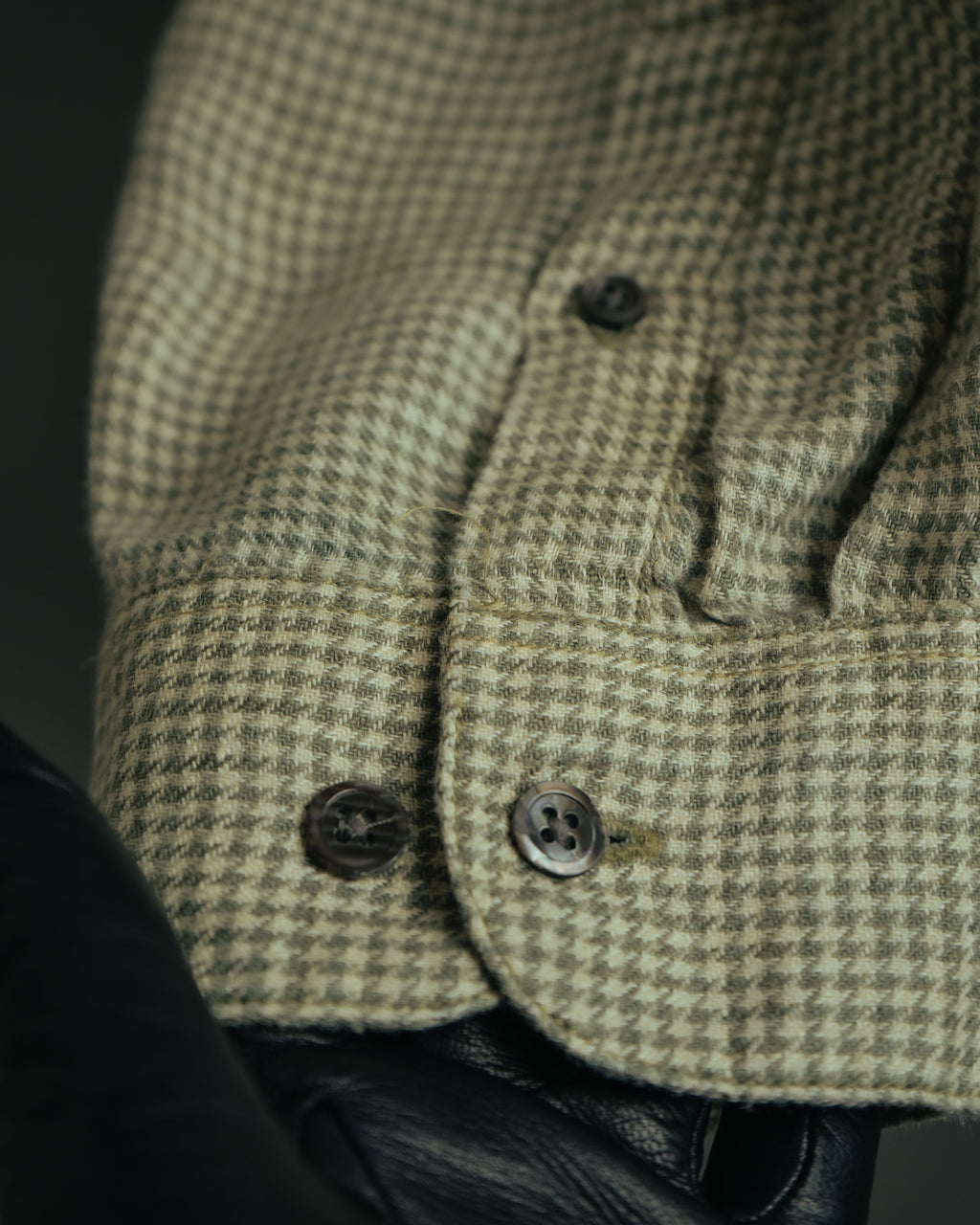 -MOOD Vintage Collections-
90’s Houndstooth linen relaxed shirt