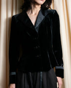"ARMANI COLLEZIONI" Satin switched design velvet jacket