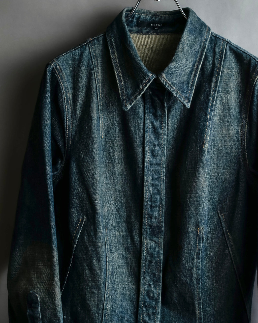 "GUCCI" Vintage faded shaped denim jacket