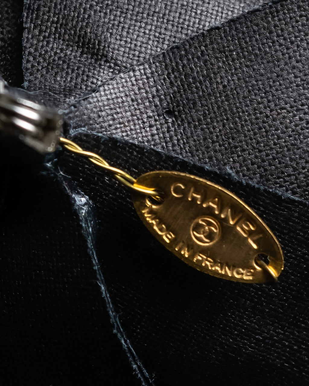 "CHANEL" Black camellia motif brooch