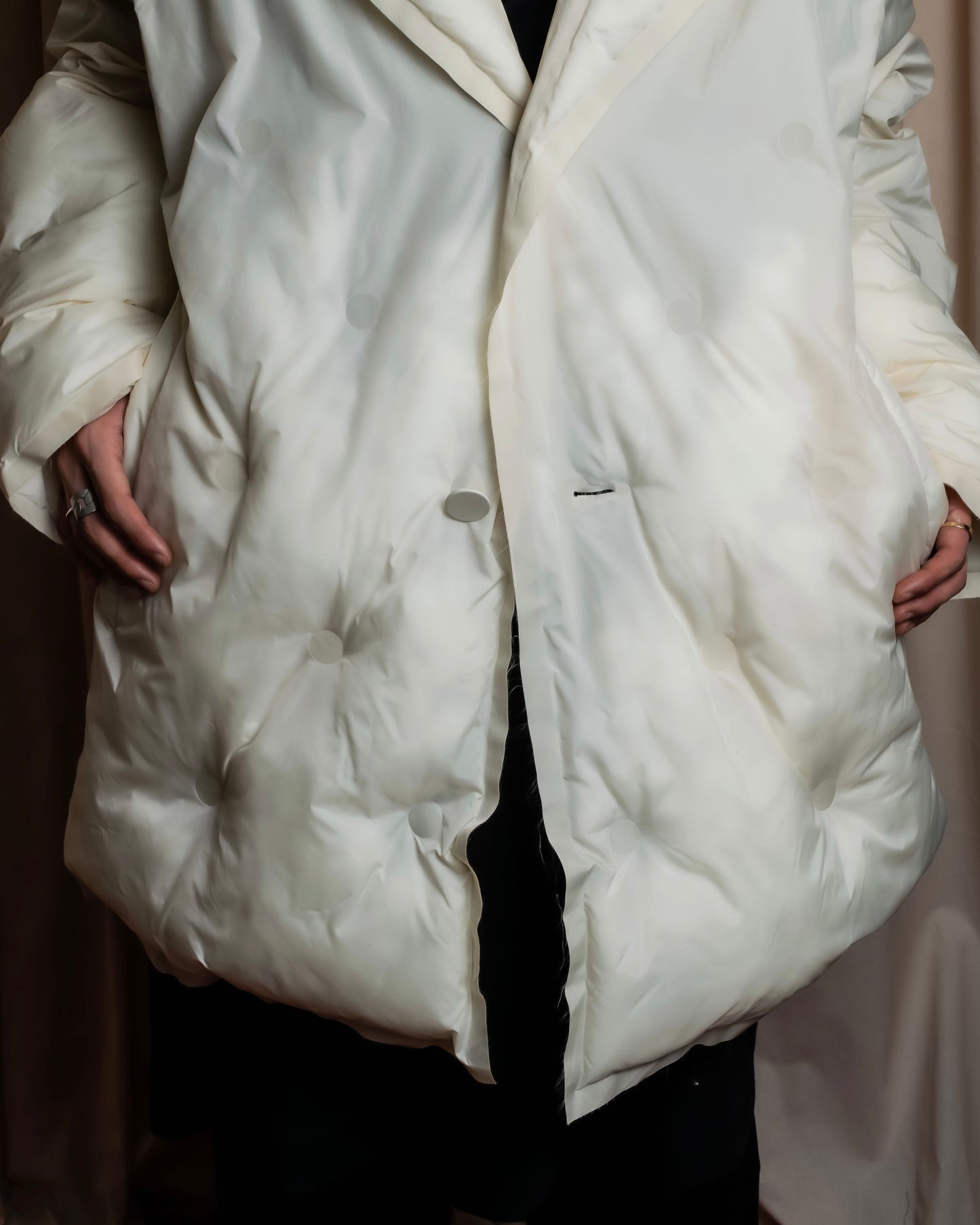 "MAISON MARGIELA" Offwhite color quilted padded oversized tailored coat