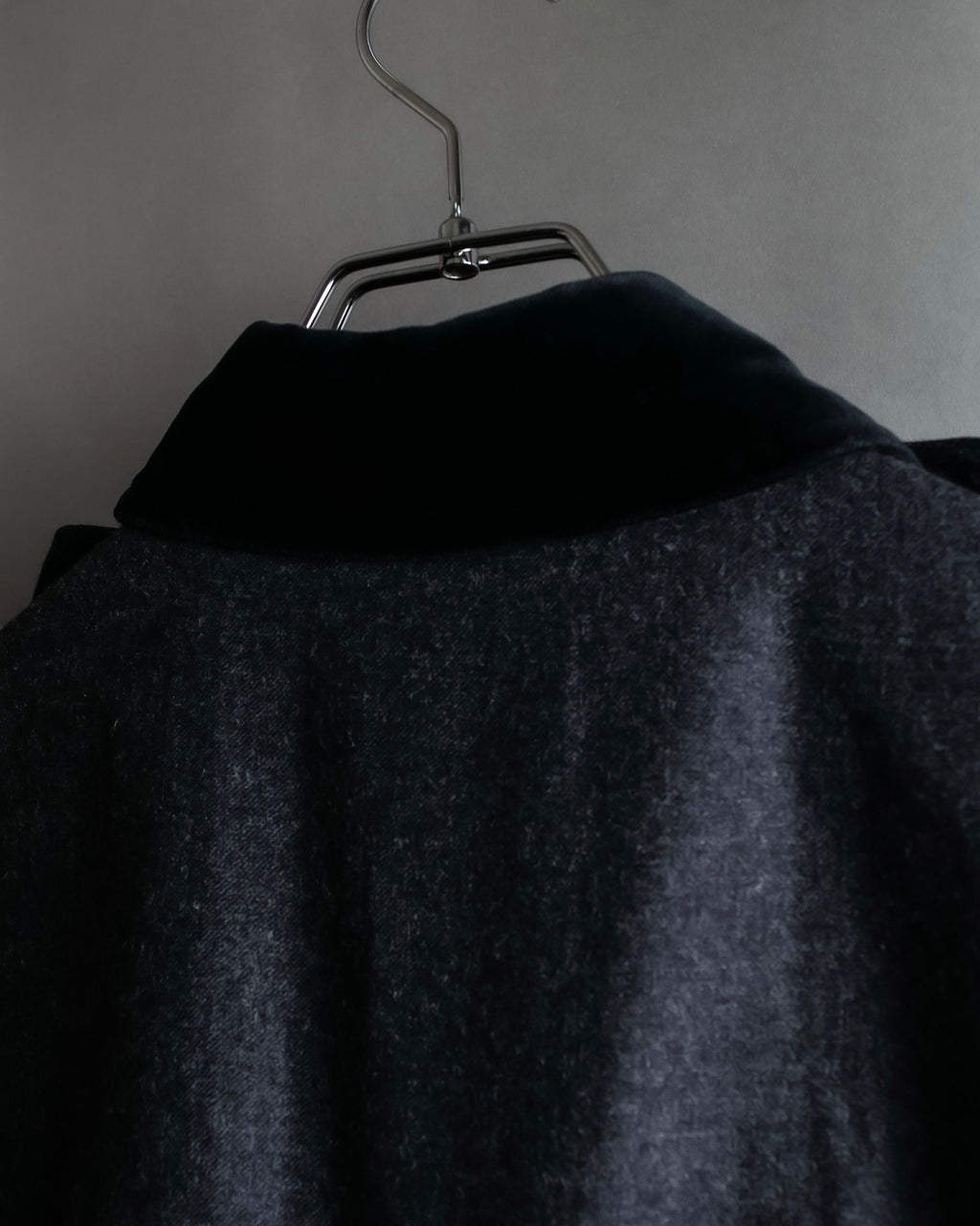 "GUCCI" 70's velvet collar design long coat