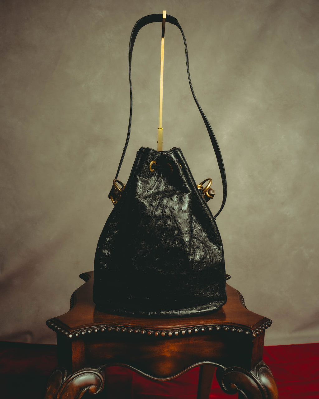 –SPECIAL– "GUCCI" 80's Bamboo handle leather bucket bag