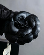 "CHANEL" Deep black camellia brooch