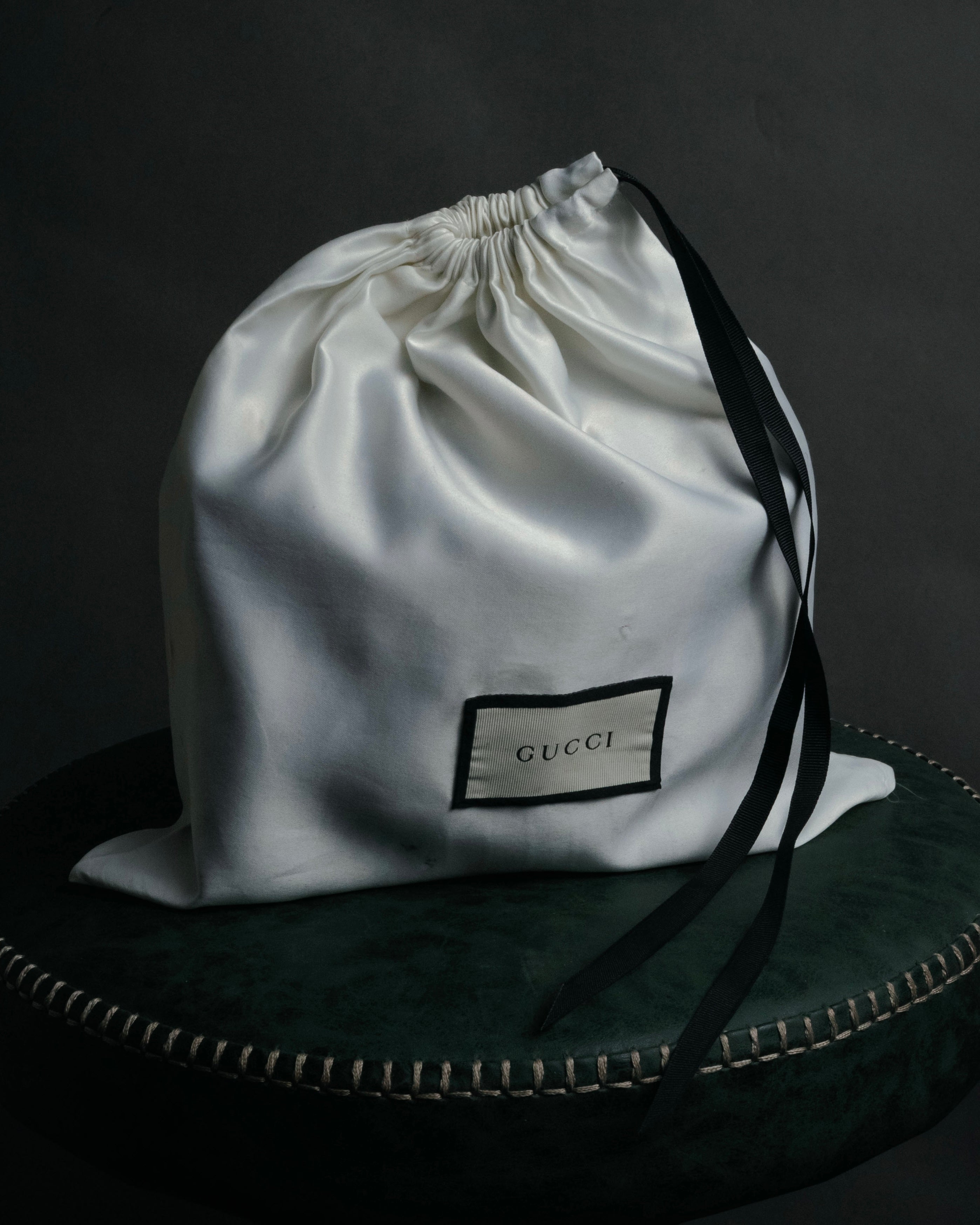 –SPECIAL– “GUCCI”
2016-2022 Bow embellished chain shoulder bag