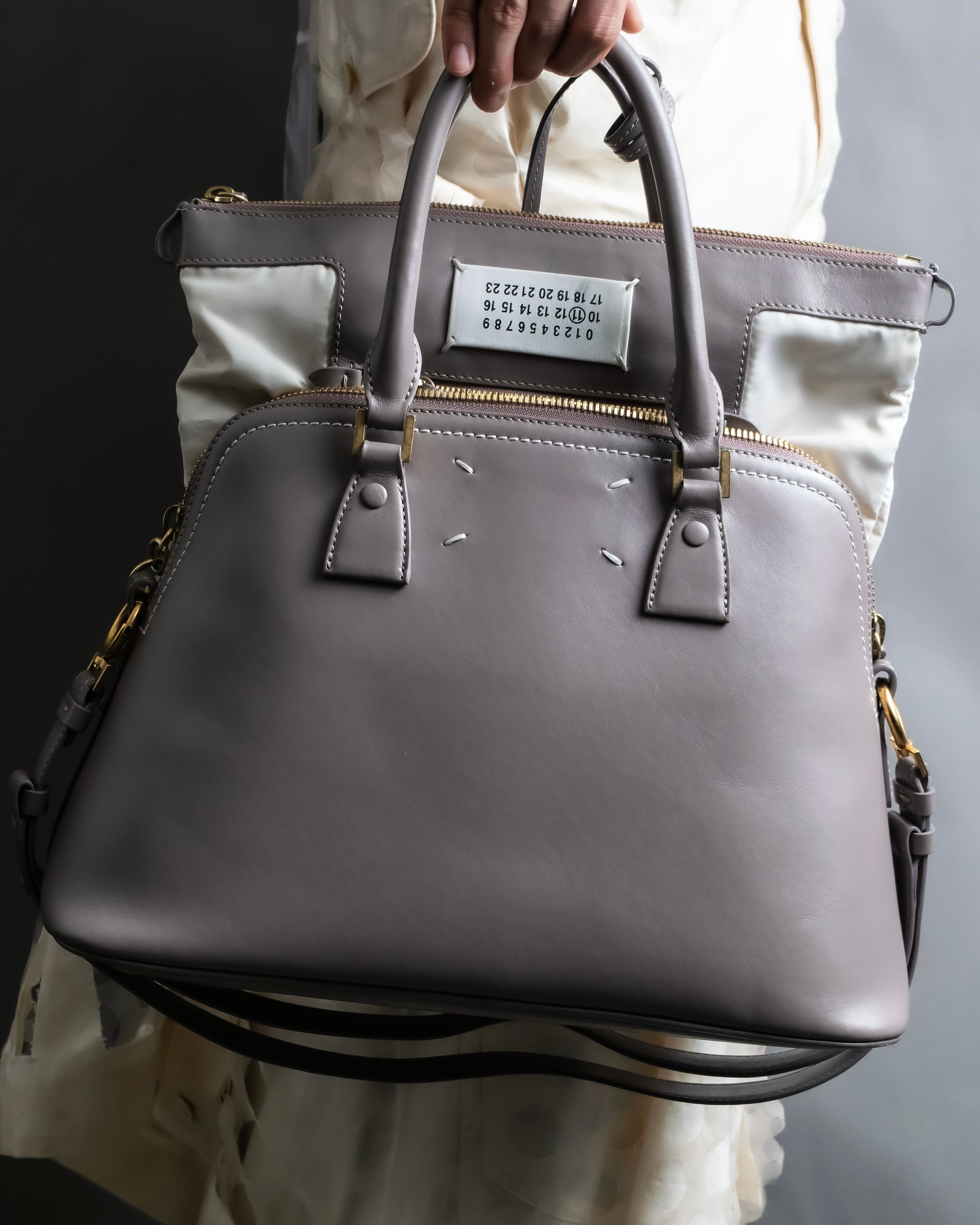 "MAISON MARGIELA" 5AC medium 2way handbag