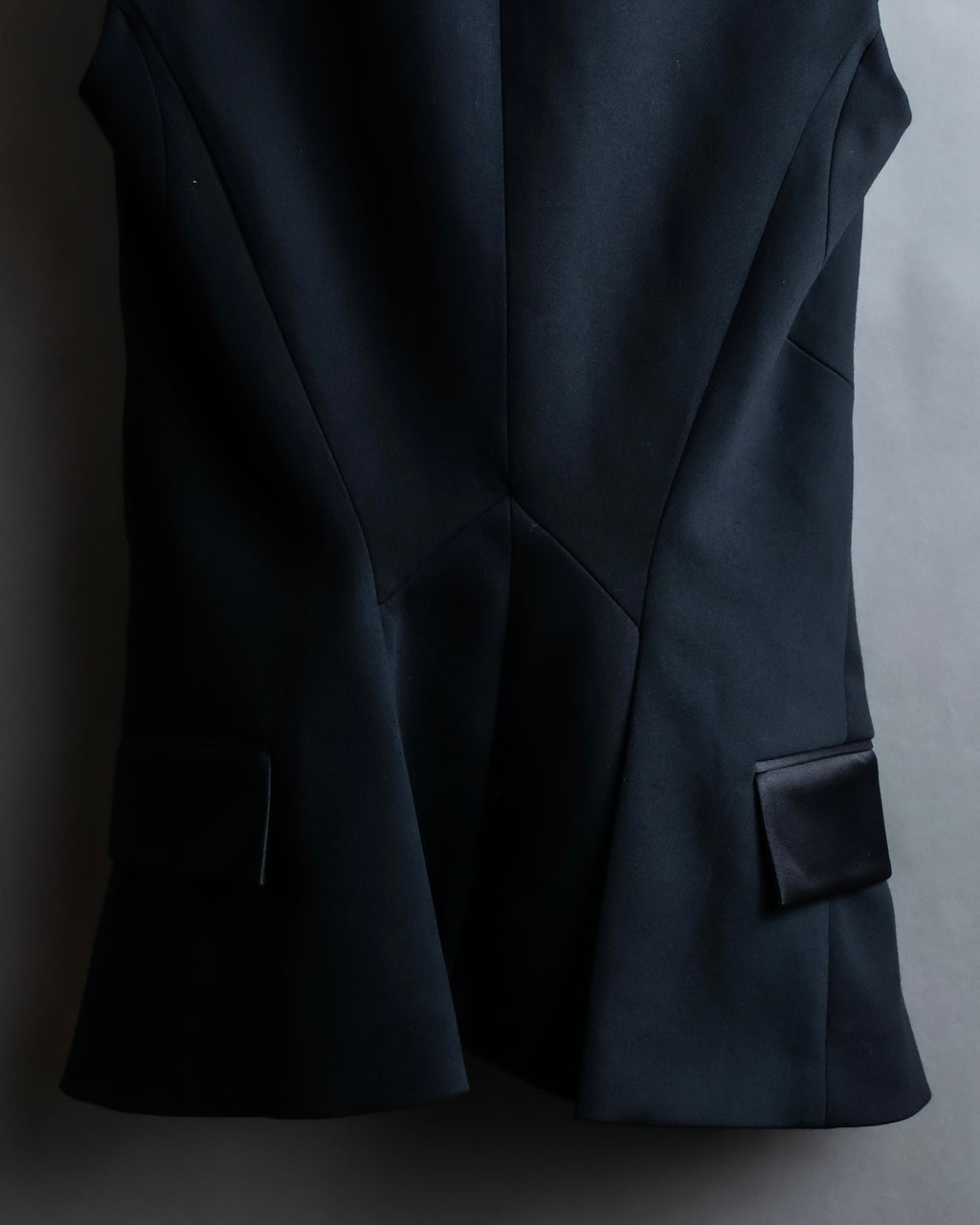 "MCQ Alexander McQueen" Flared silhouette cutting design tailored gilet