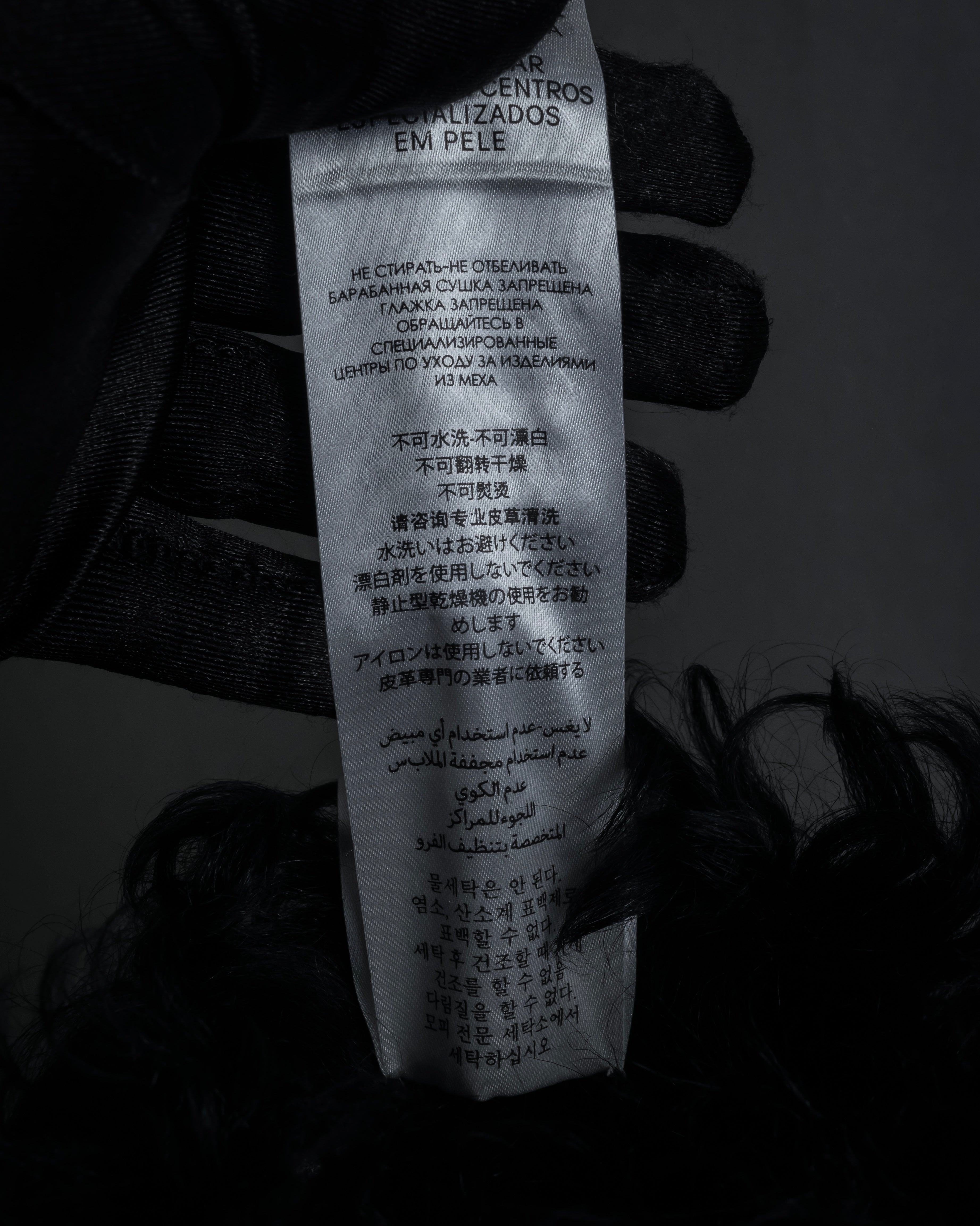 "BOTTEGA VENETA" Long-haired fur design leather gloves