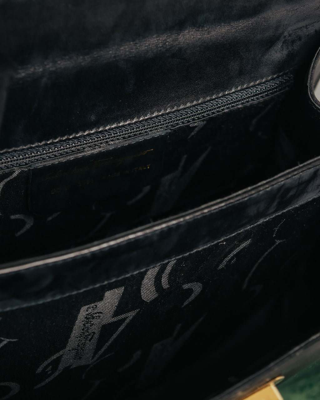 “Salvatore Ferragamo” 90’s-00’s Gancini top handle box calf bag