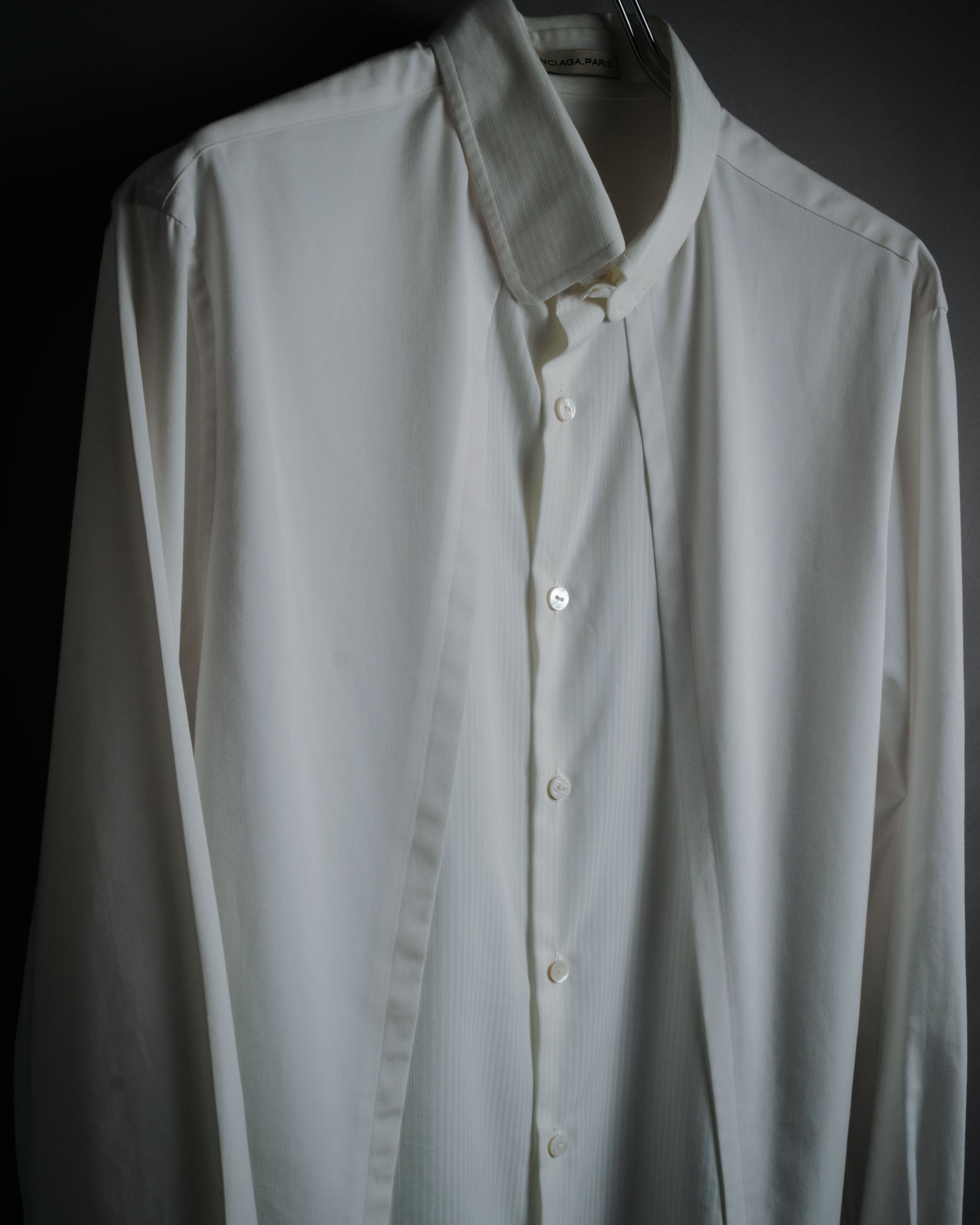 –SPECIAL– "BALENCIAGA" 2005-06’s Round collar chin tab paneled dress shirt