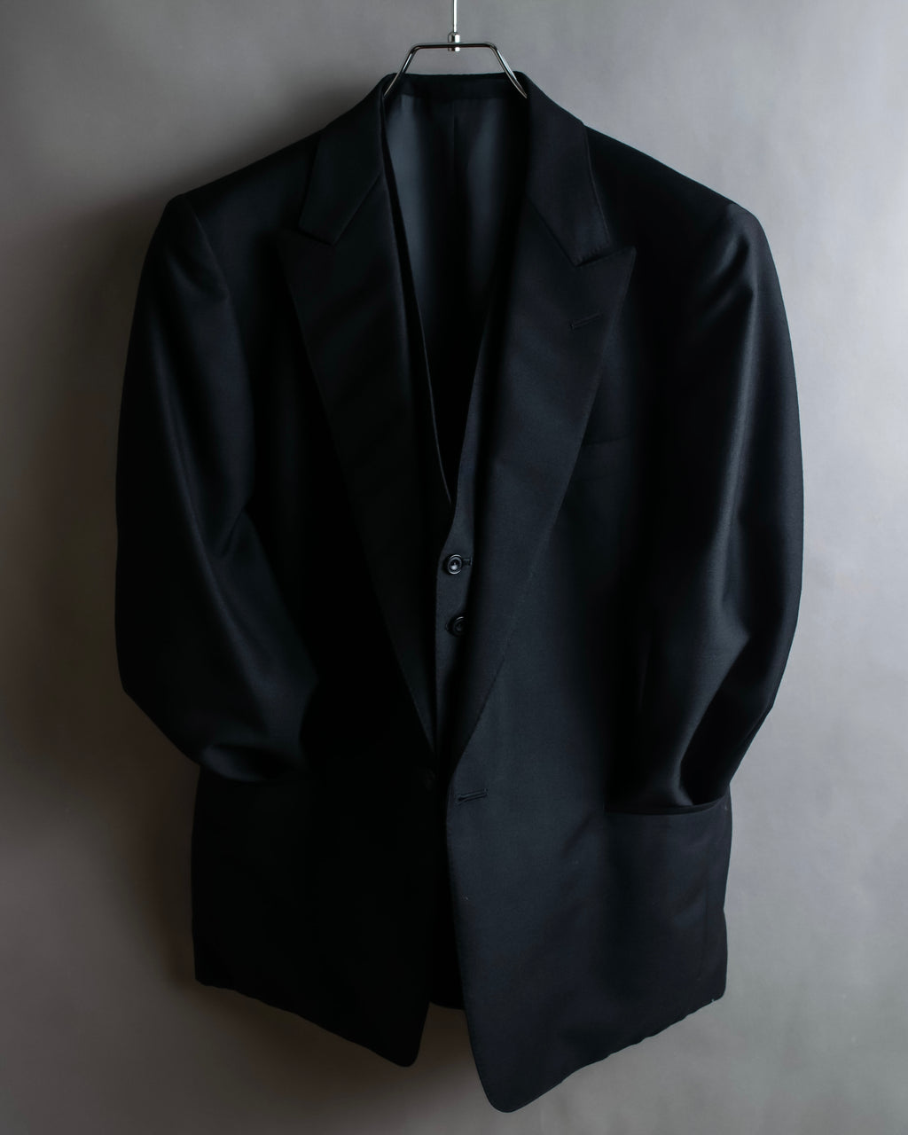 "BURBERRYS" Mohair mix classical tailored three-piece suit