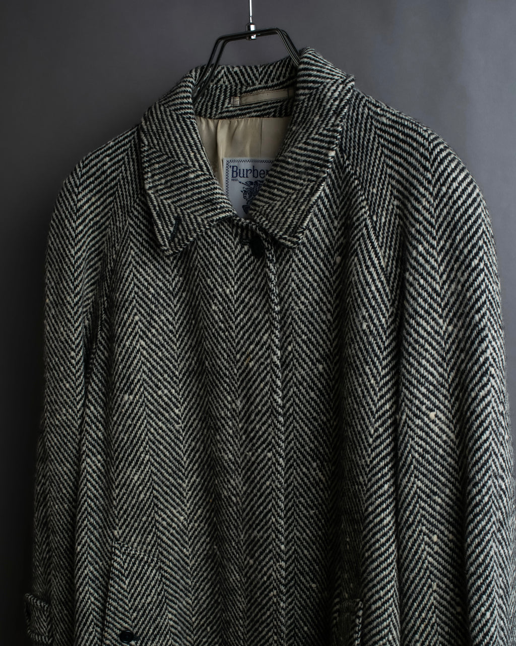 "BURBERRYS" Herringbone belted design soutien collar coat