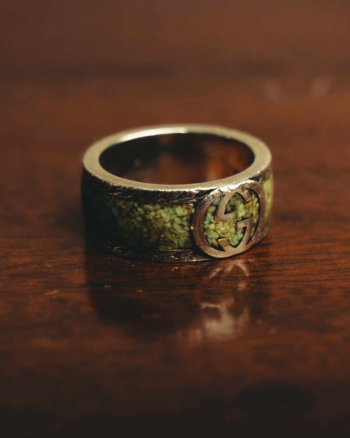 "GUCCI" 20's Ornate green inlay wide band ring