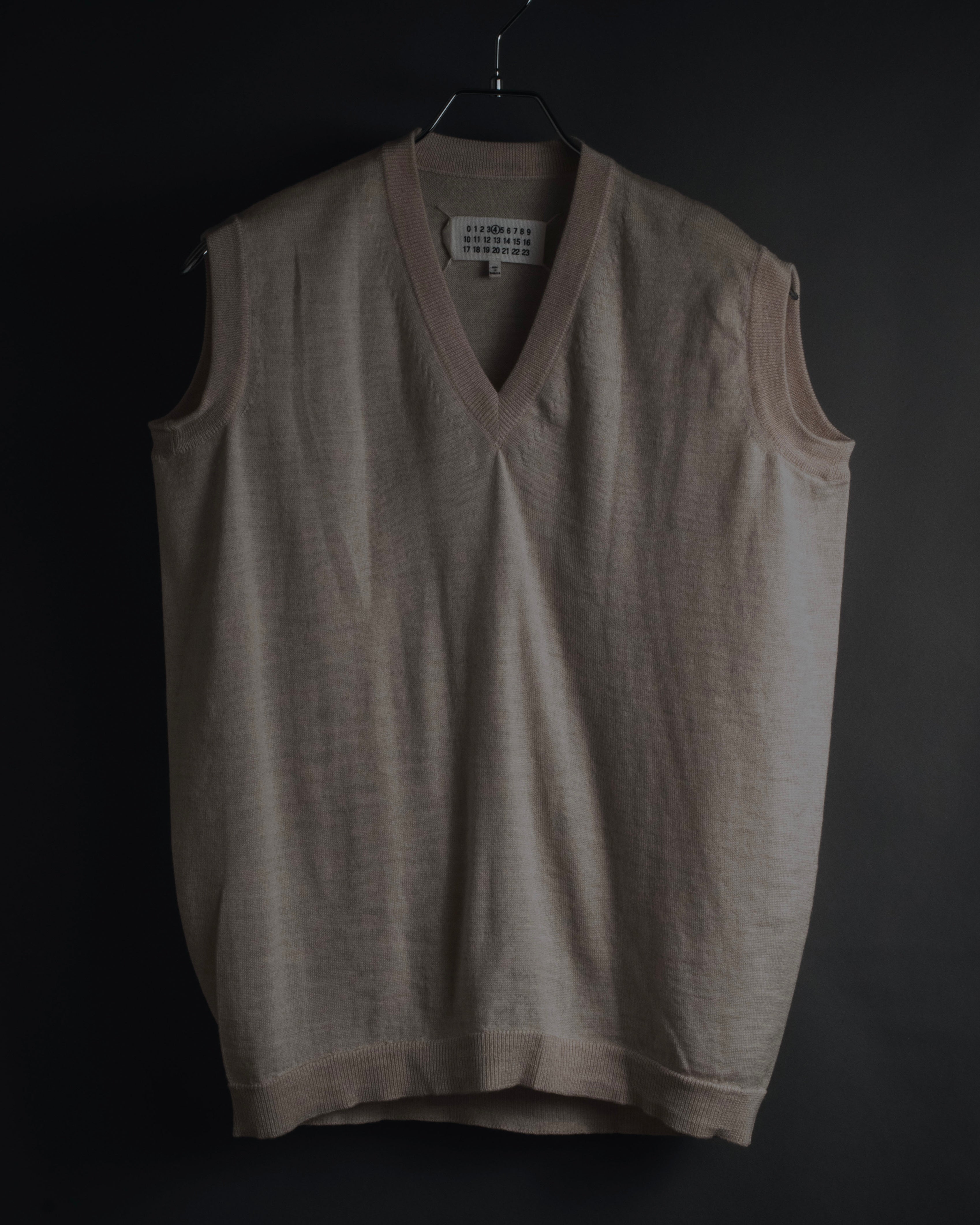 "Maison Margiela" 2014 AW Minimal v-neck knit vest