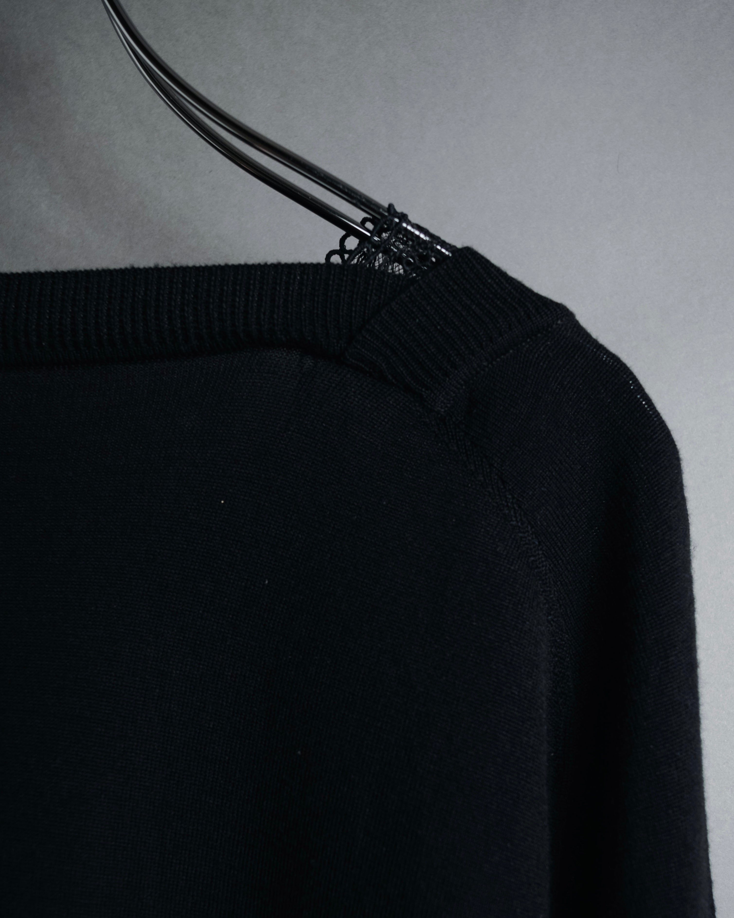 "Chloe" 2020 Lace-trimmed v-neck knit top