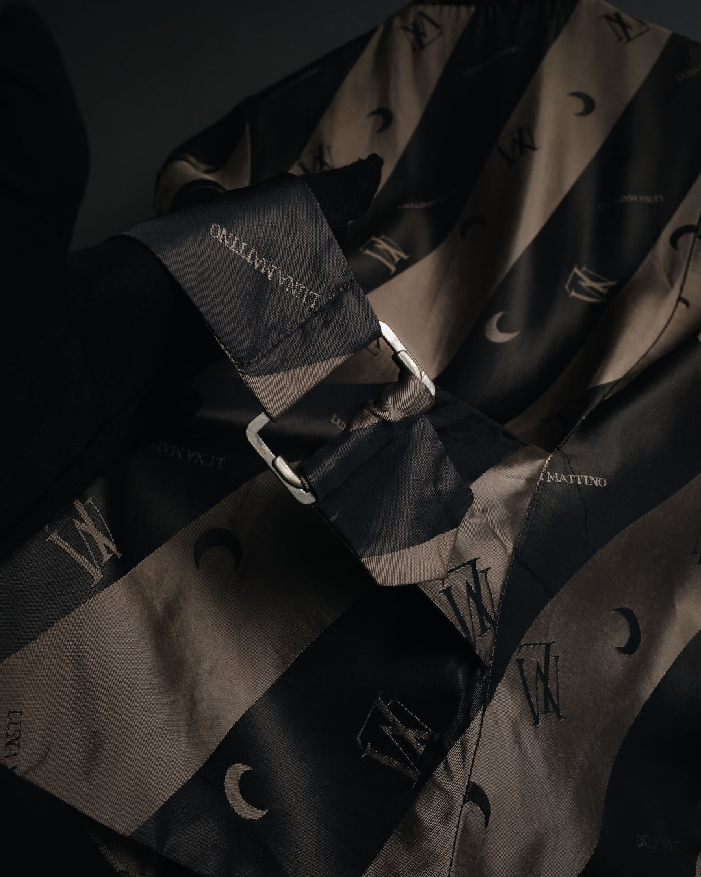 "LUNA MATTINO" 90’s Crushed velvet pointed hem vest