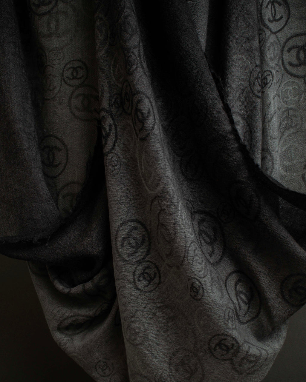 "CHANEL" Logo engraved design cashmere super large stole
